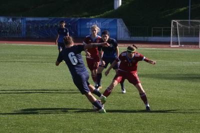 «Рязань-ВДВ» на своём поле выиграла контрольный матч у юниорской сборной России 